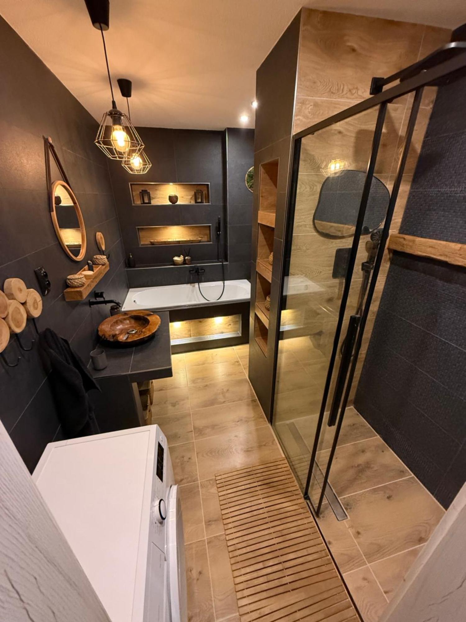Apartmany Apollo Michalovce Exteriör bild